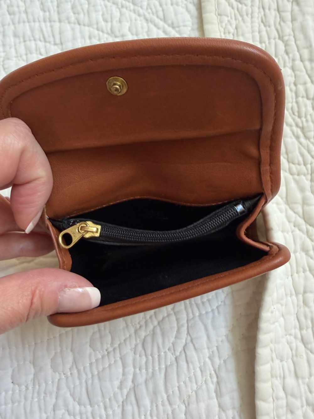 Coach Vintage Multifunction Wallet British Tan - Picture 3 of 10